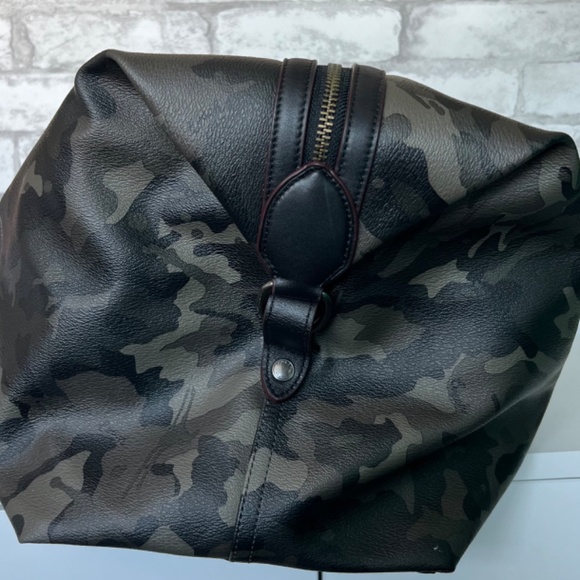 Coach Duffel Bag - Picture 3 of 5